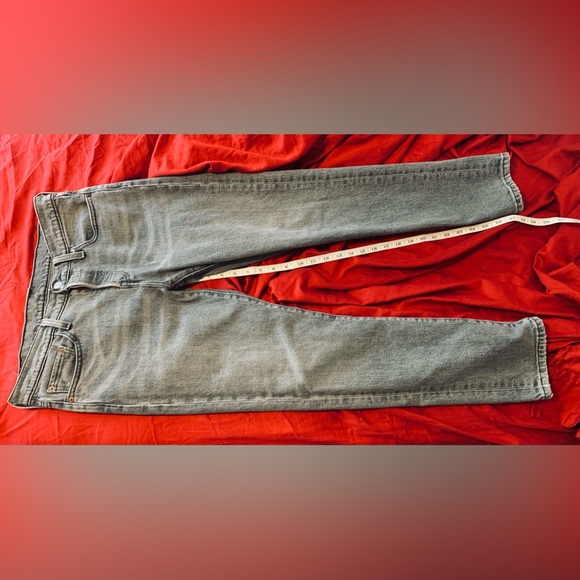 Levi’s 501 Tapered Jeans - Picture 6 of 9